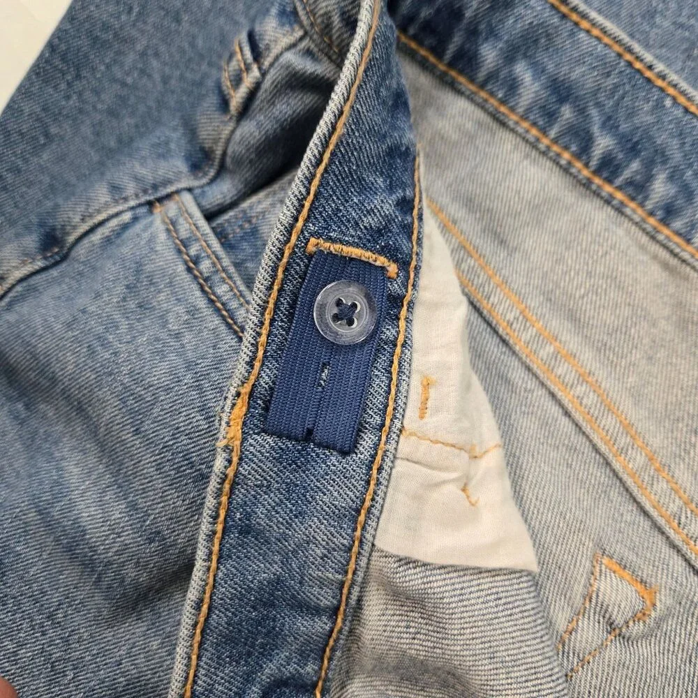 Old Navy Women's Size 20 High-Waisted Built-In Tough Flare Jeans Medium Wash NEW